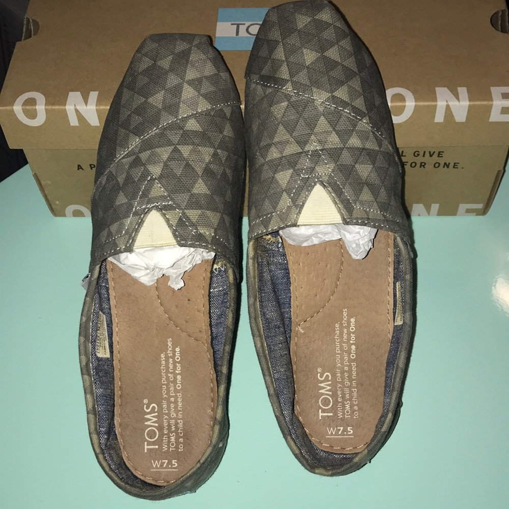 Toms Gray Patterned Classic Canvas Flat - Size 7.5 - image 1